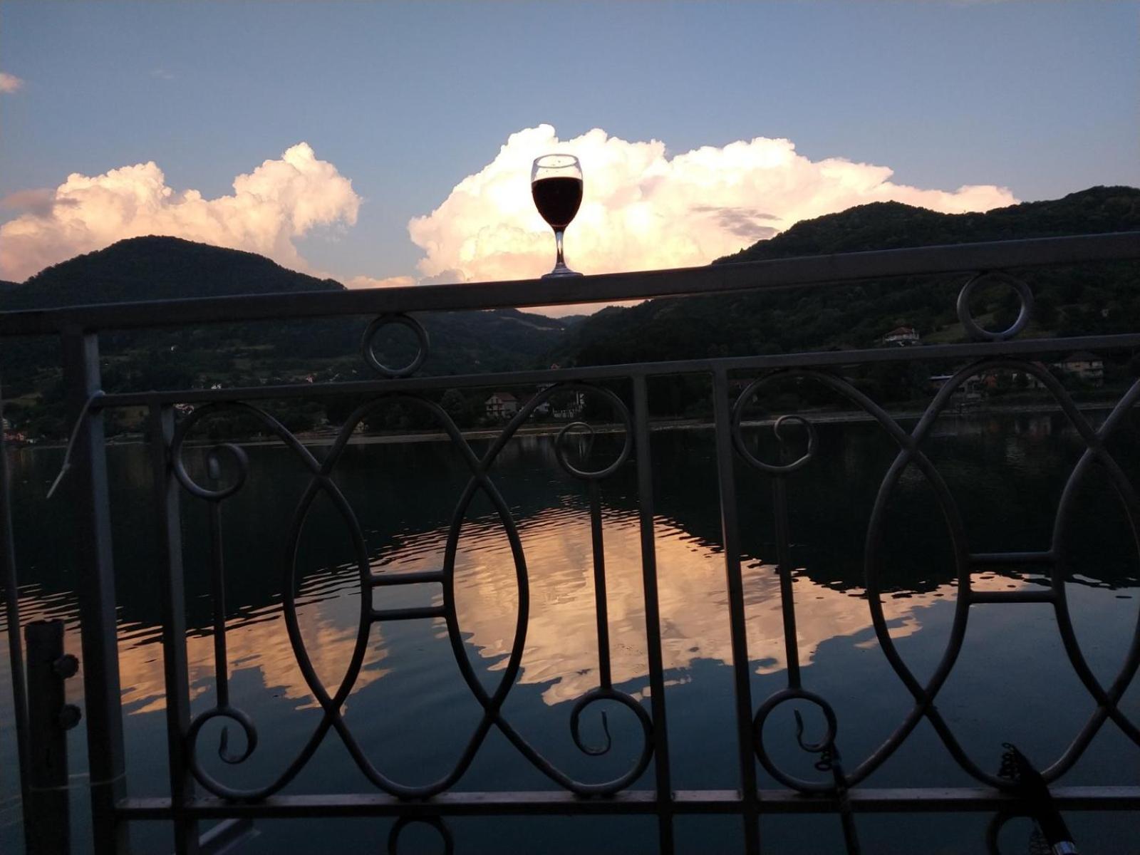 Vila Oaza - Zvornicko Jezero Zvornik Luaran gambar