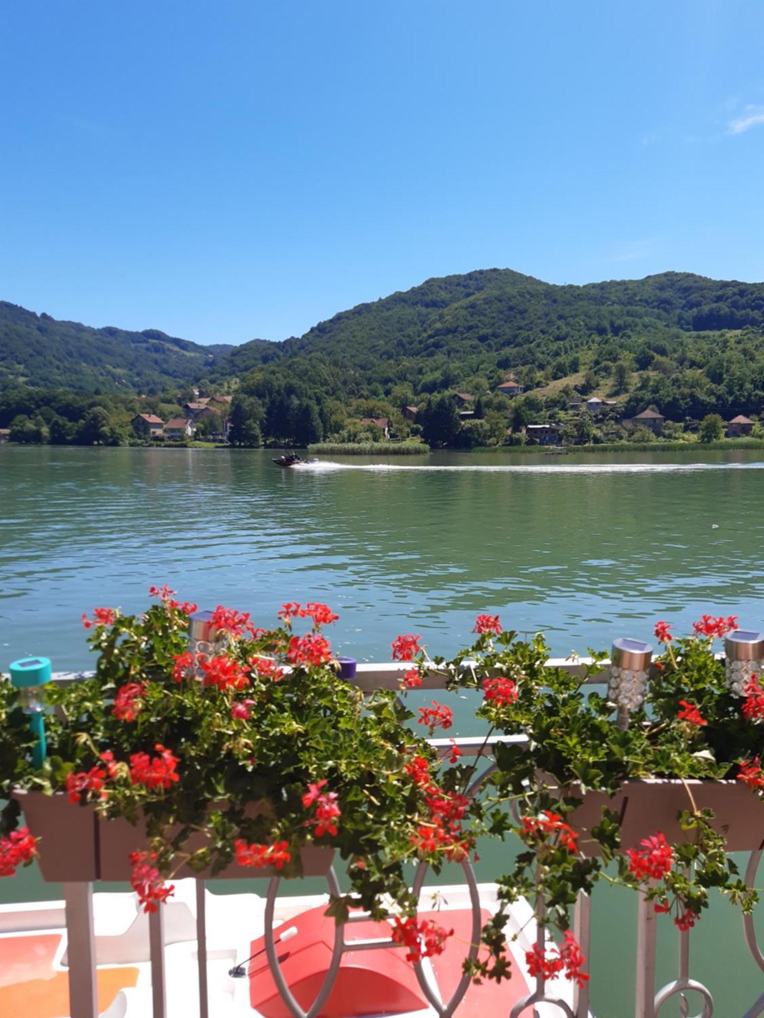 Vila Oaza - Zvornicko Jezero Zvornik Luaran gambar